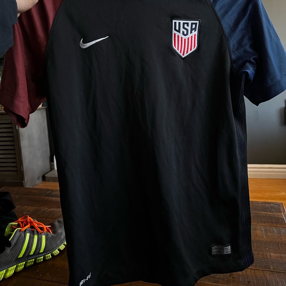 YOUTH UNITED STATES SOCCER JERSEY!!!
